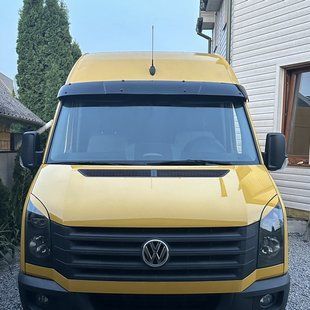 Дефлектор на лобове скло VW Crafter 2018-2024) кріплення. Козирок лобового скла VW Crafter 2018+ 26712 фото