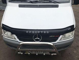 Дефлектор на капот (мухобойка) Mercedes-Benz Sprinter CDI 2002-2006.Мухобойка Мерседес Спринтер MRD04 / NEW фото