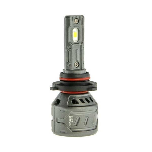 Автомобильные светодиодные LED лампы CYCLONE LED HB4 6000K TYPE 28 2 шт TYPE 28 30W фото
