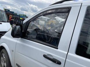 Вставні вітровики MERCEDES Vito W-447 2014 -> Heko. Дефлектори вікон вставні MERCEDES SVito W-447 2014 -> Heko 006633 фото