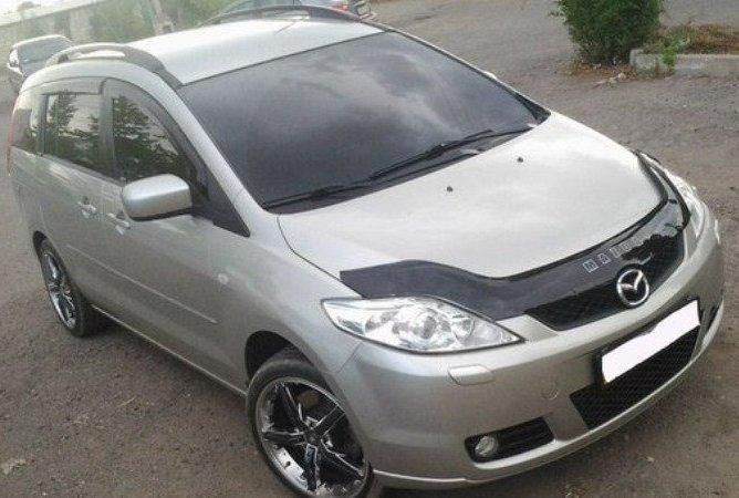 Дефлектор на капот (мухобойки) Mazda 5 2005-2010 MZD10 фото