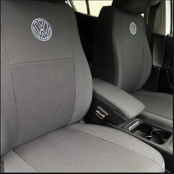 Оригинальные чехлы салона Favorite Volkswagen Golf IV хетчбек. Чехлы на сидения Favorite Volkswagen Golf 4 VW09 фото