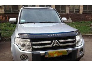 Дефлектор на капот (мухобойки) Mitsubishi Pajero Wagon IV 2006- MSH13 фото