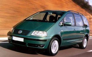 Дефлектор на капот (мухобойки) Volkswagen Sharan 2 2000-2010 г. VW18 фото