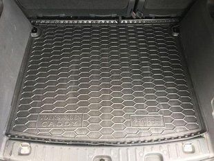 Коврик багажника Volkswagen Caddy Life (2004>) резиновый (AVTO-Gumm) автогум 111557 фото